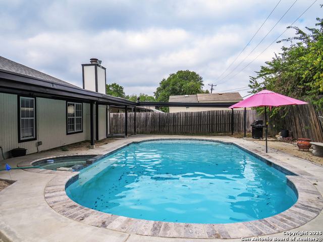 Image 37 of 43 For 13610 Earlywood