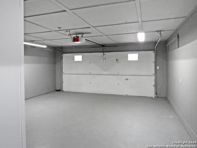 Image 42 of 43 For 13610 Earlywood