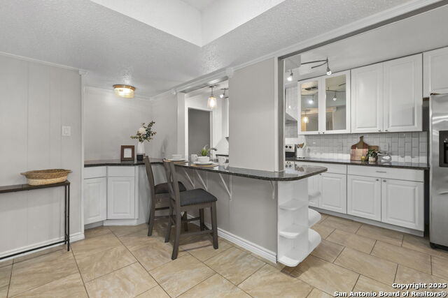 Image 13 of 37 For 5203 Metcalf