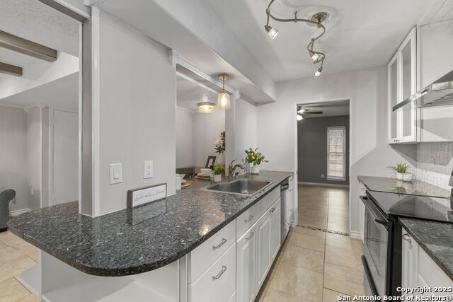 Image 16 of 37 For 5203 Metcalf