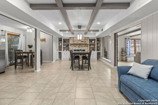 Image 8 of 37 For 5203 Metcalf