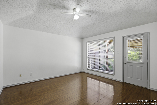 Image 14 of 27 For 6315 Forest Village