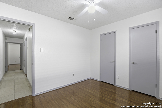 Image 9 of 27 For 6315 Forest Village