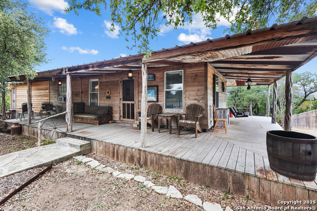 Image 6 of 37 For 596 Oakridge Ln