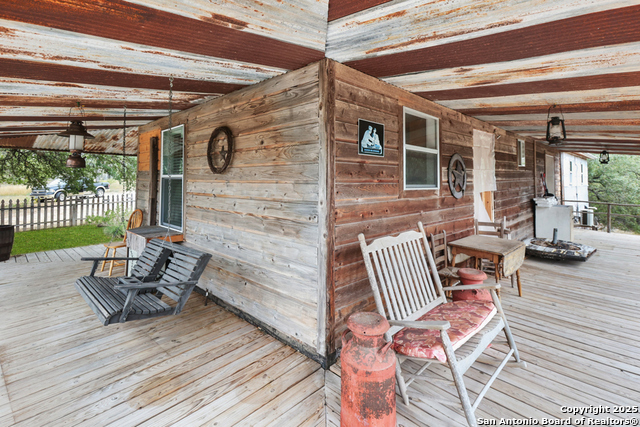 Image 9 of 37 For 596 Oakridge Ln