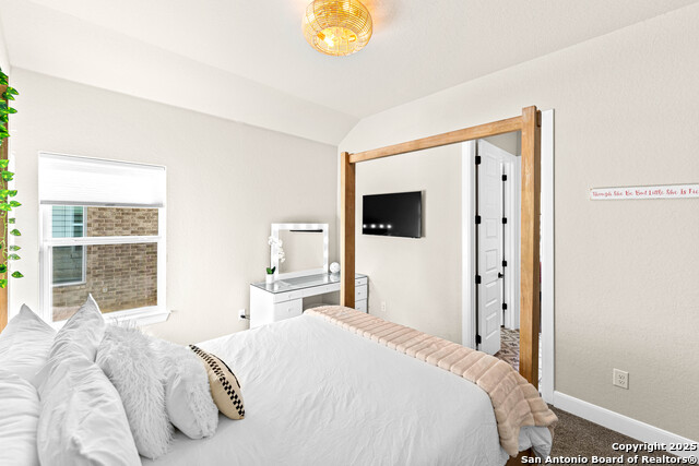 Image 23 of 47 For 113 Milagro  