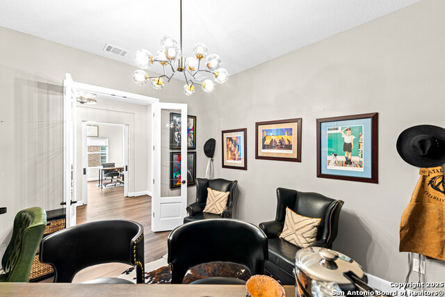 Image 30 of 47 For 113 Milagro  