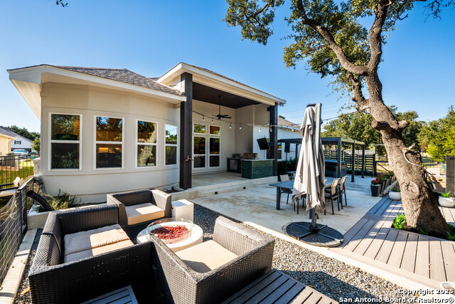 Image 37 of 47 For 113 Milagro  