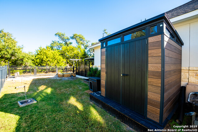 Image 42 of 47 For 113 Milagro  