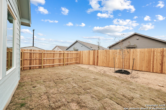 Image 28 of 34 For 1111 Crenshaw Way