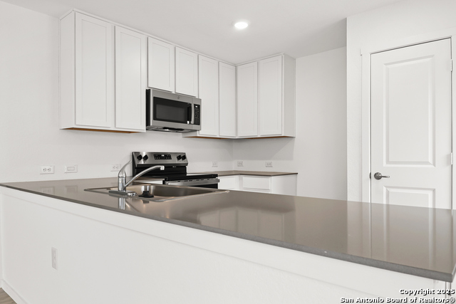 Image 7 of 34 For 1111 Crenshaw Way