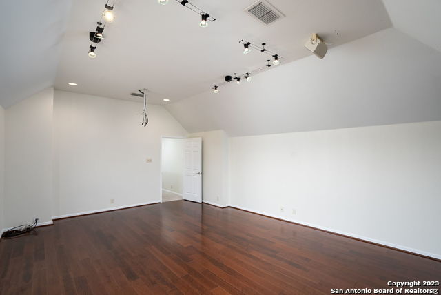 Image 22 of 41 For 27611 Autumn Ter