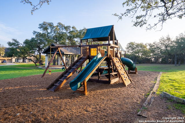 Image 38 of 41 For 27611 Autumn Ter