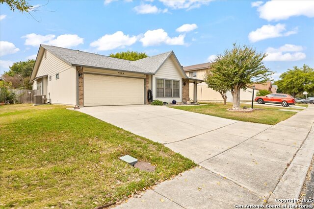 Image 3 of 39 For 7019 Elk Trail