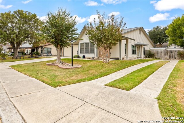 Image 4 of 39 For 7019 Elk Trail