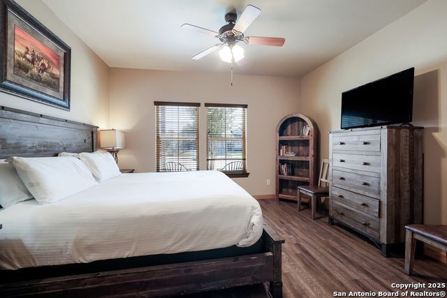 Image 14 of 16 For 1554 Gruene A3