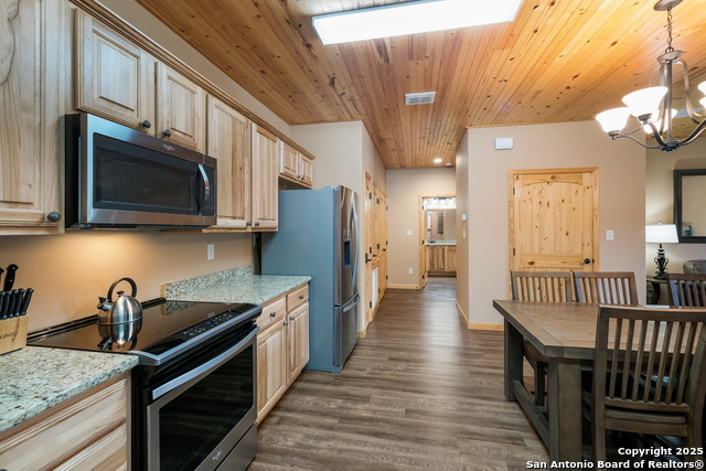 Image 8 of 16 For 1554 Gruene A3