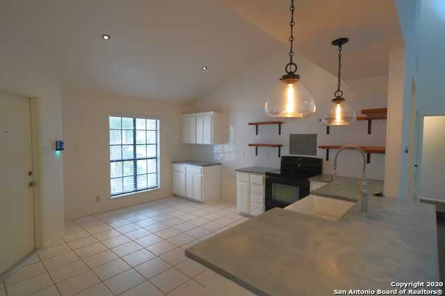 Image 9 of 23 For 3218 Morning Trl