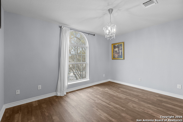 Image 17 of 28 For 6526 Ithaca Falls