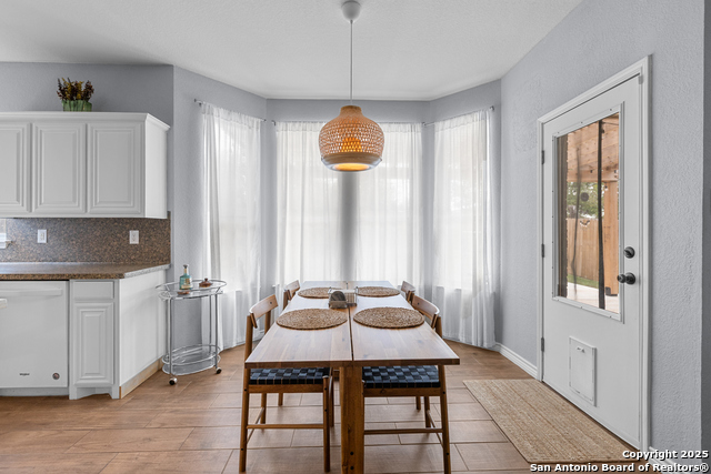 Image 6 of 28 For 6526 Ithaca Falls