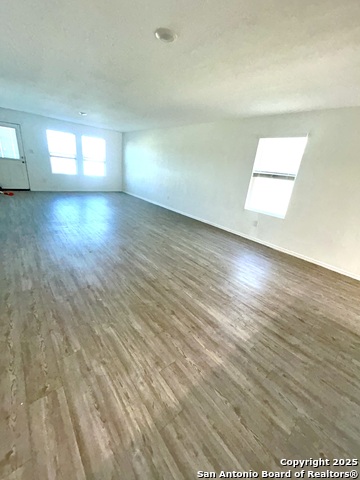 Image 14 of 33 For 10415 Canard Crest