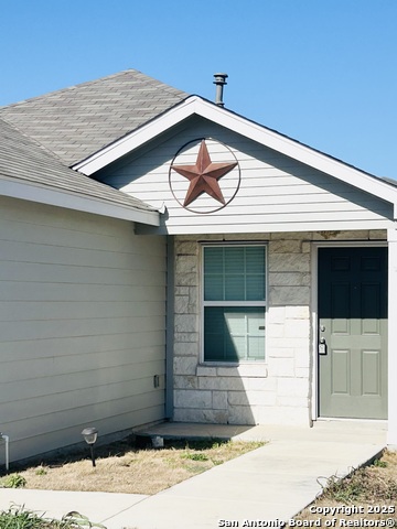 Image 2 of 33 For 10415 Canard Crest