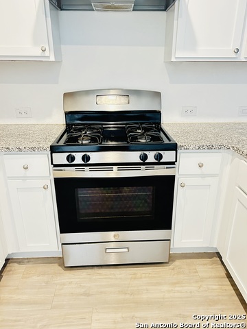 Image 28 of 33 For 10415 Canard Crest