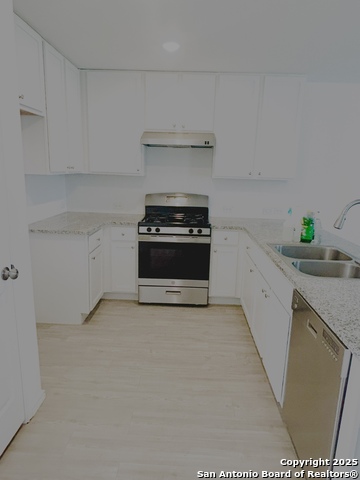 Image 4 of 33 For 10415 Canard Crest