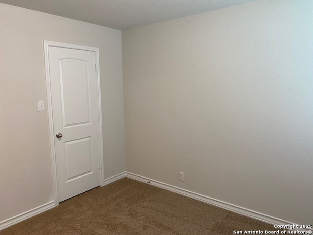 Image 5 of 12 For 416 Red River