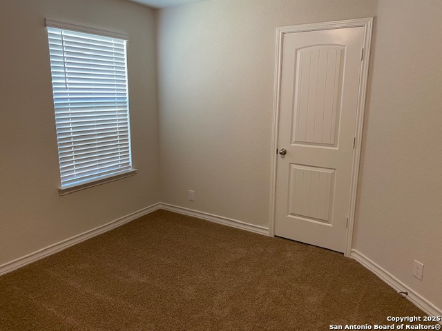 Image 6 of 12 For 416 Red River