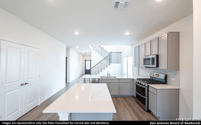 Image 6 of 16 For 3575 Starbright Drive