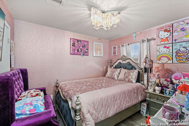 Image 17 of 24 For 3003 Gypsy