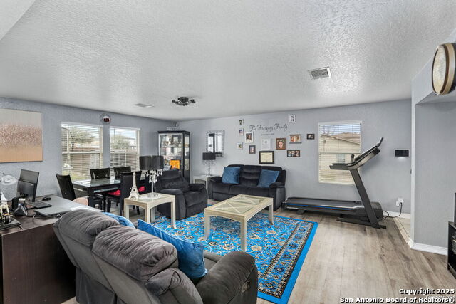 Image 7 of 24 For 3003 Gypsy