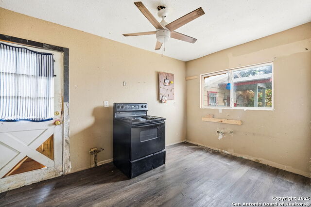 Image 6 of 21 For 1119 Gevers St N