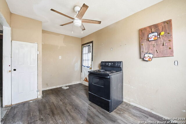 Image 7 of 21 For 1119 Gevers St N