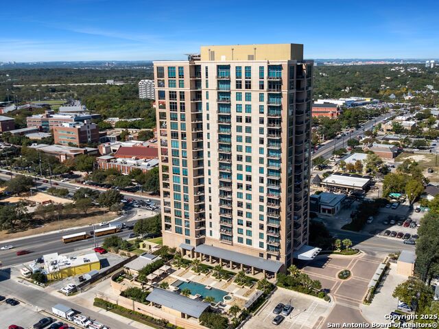 Image 45 of 45 For 4242 Broadway  2001