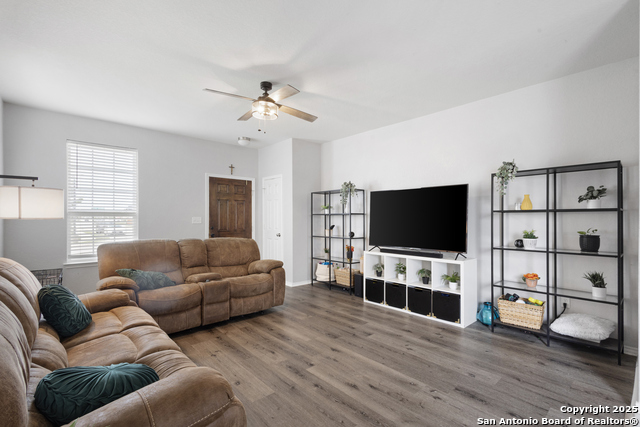 Image 5 of 14 For 173 Texas Thistle