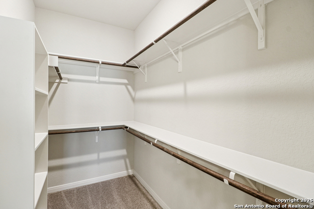 Listing photo id 17 for 7158 Magnolia Creek