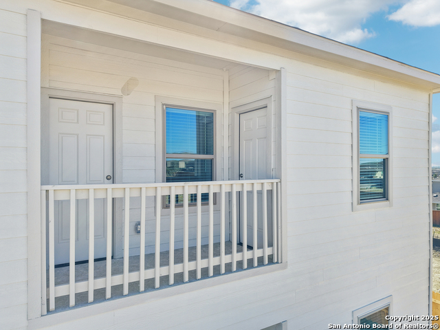 Listing photo id 41 for 7158 Magnolia Creek