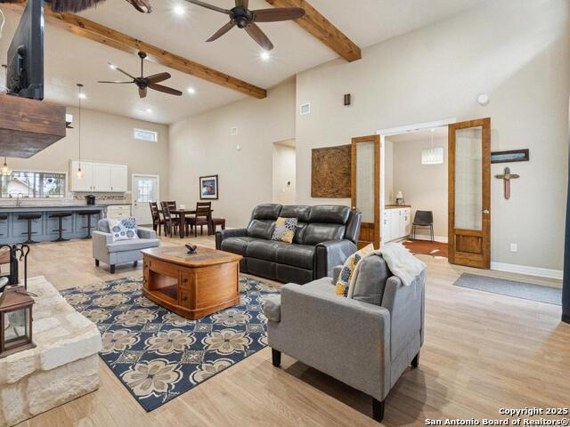 Details for 256 Park Road, Bandera, TX 78003