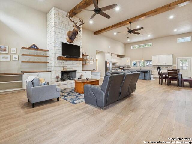 Image 11 of 66 For 256 Park Road