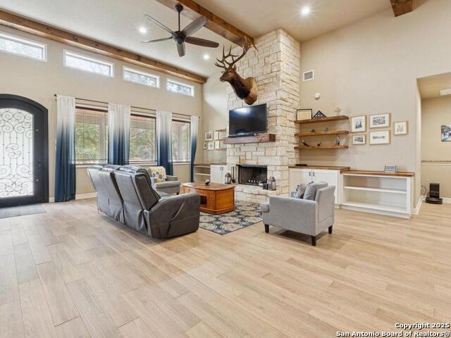 Image 12 of 66 For 256 Park Road