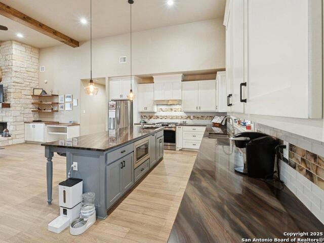 Image 15 of 66 For 256 Park Road