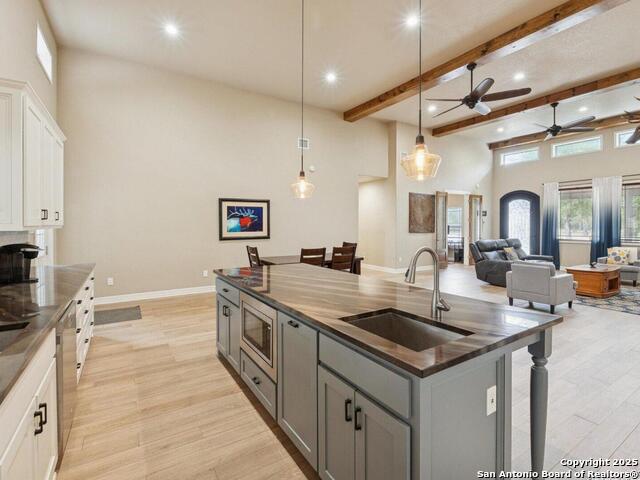 Image 18 of 66 For 256 Park Road