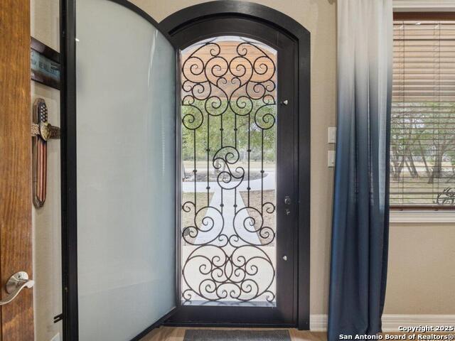 Image 7 of 66 For 256 Park Road