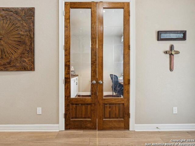 Image 8 of 66 For 256 Park Road