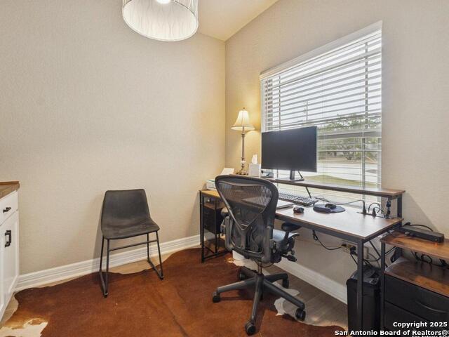 Image 9 of 66 For 256 Park Road