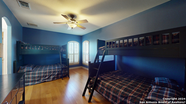 Listing photo id 34 for 2011 My Anns Hill