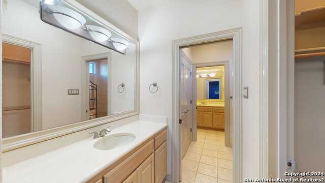 Listing photo id 35 for 2011 My Anns Hill