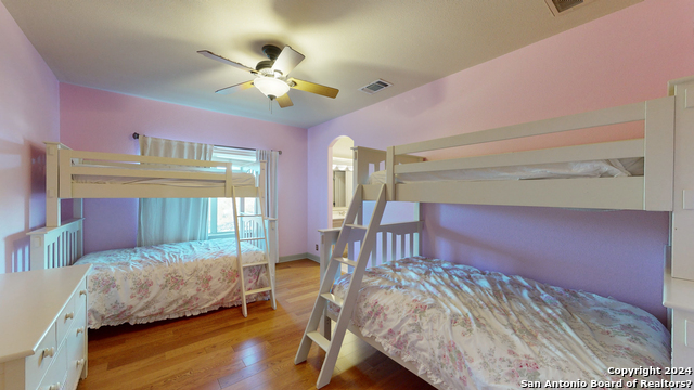 Listing photo id 38 for 2011 My Anns Hill